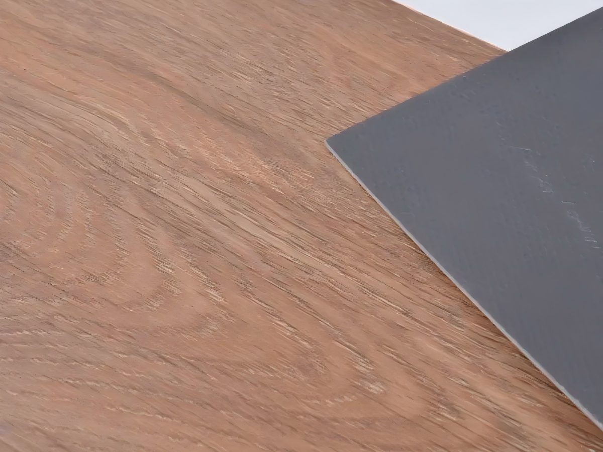 Dây chuyền đùn sàn LVT tốc độ cao