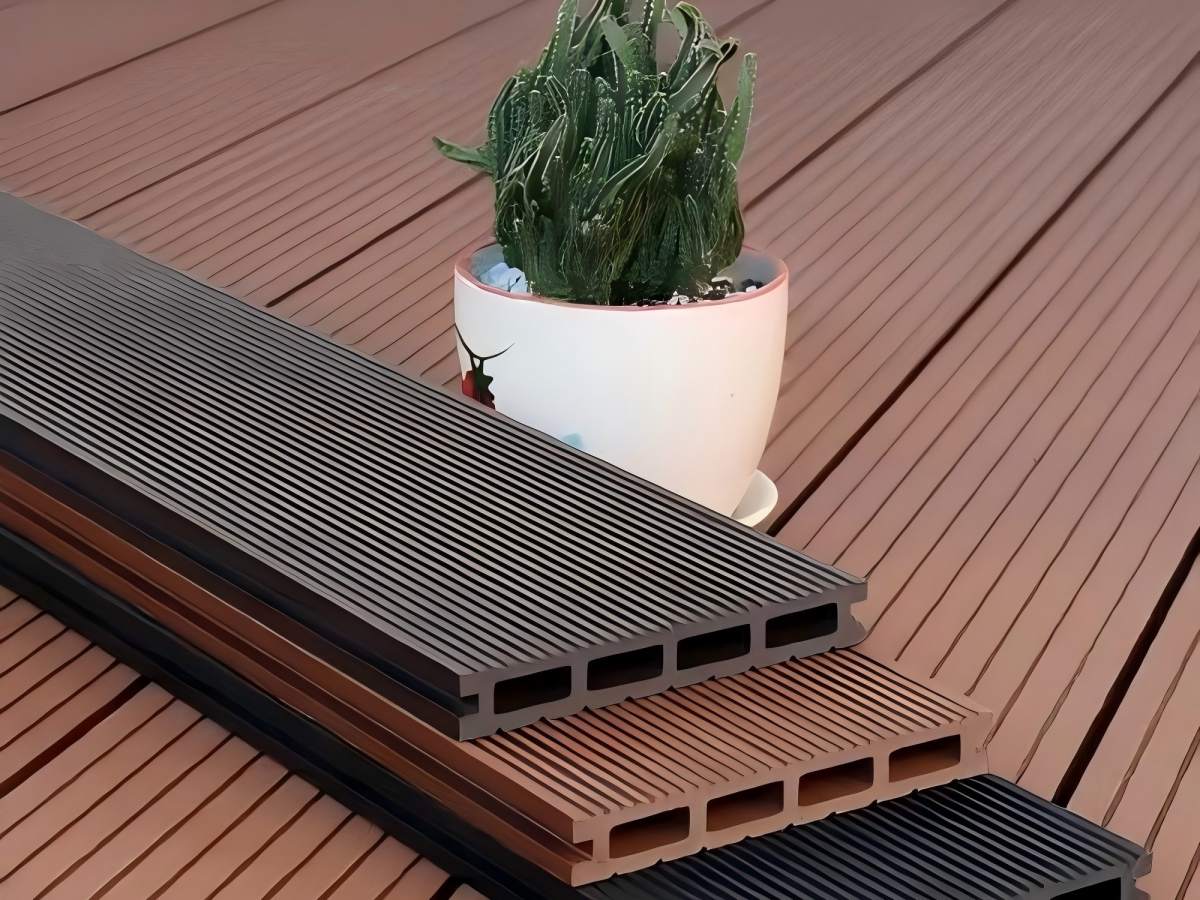 Dây chuyền đùn trục vít đôi hình nón WPC (Hai bước)