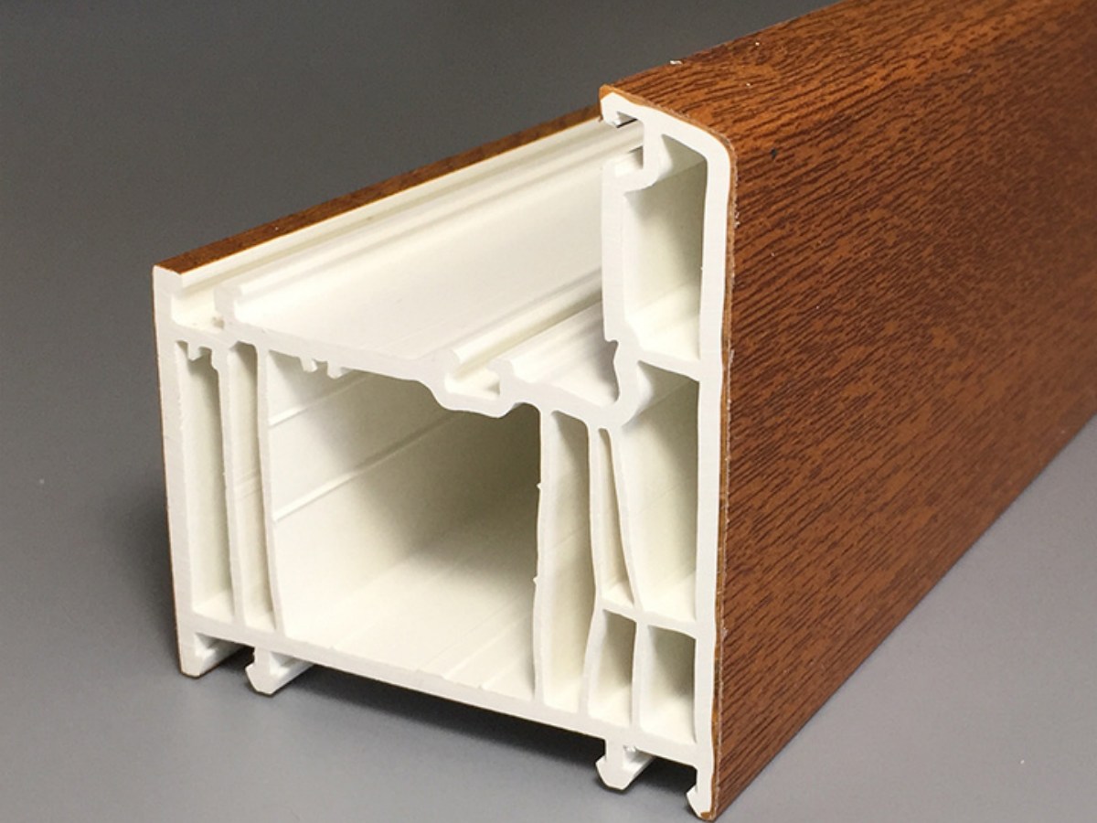 Dây chuyền sản xuất khung cửa sổ và cửa ra vào bằng PVC